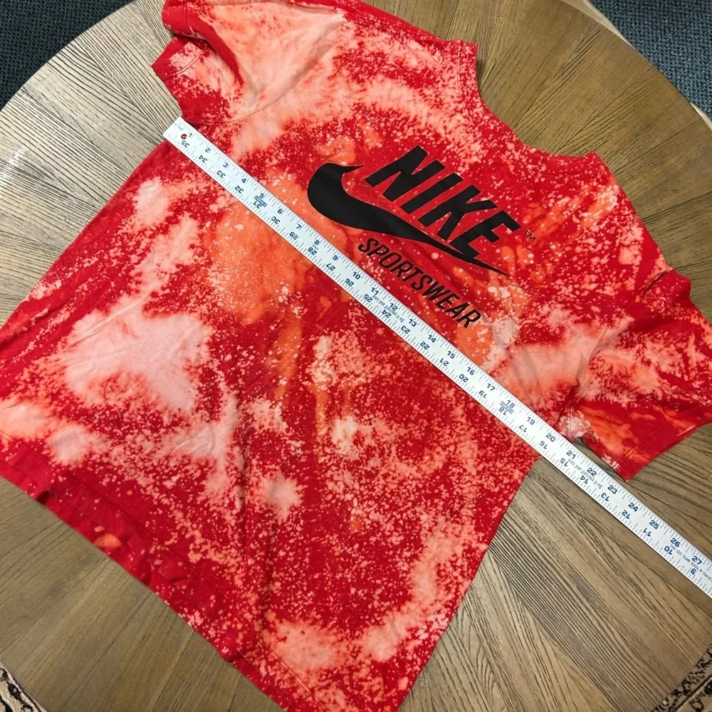 Nike tee fabulous